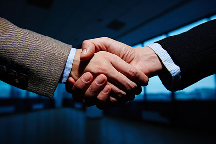 handshake-businessmen-thumbnail